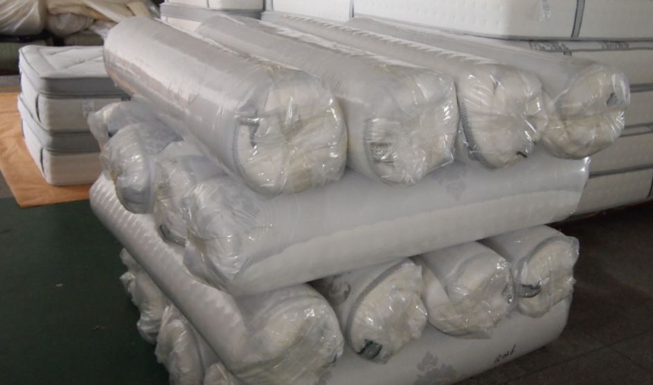 mattress roll packaging